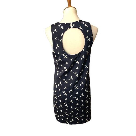 Everly navy with white hummingbird print sheath dress with back cut out and two - Picture 6 of 13